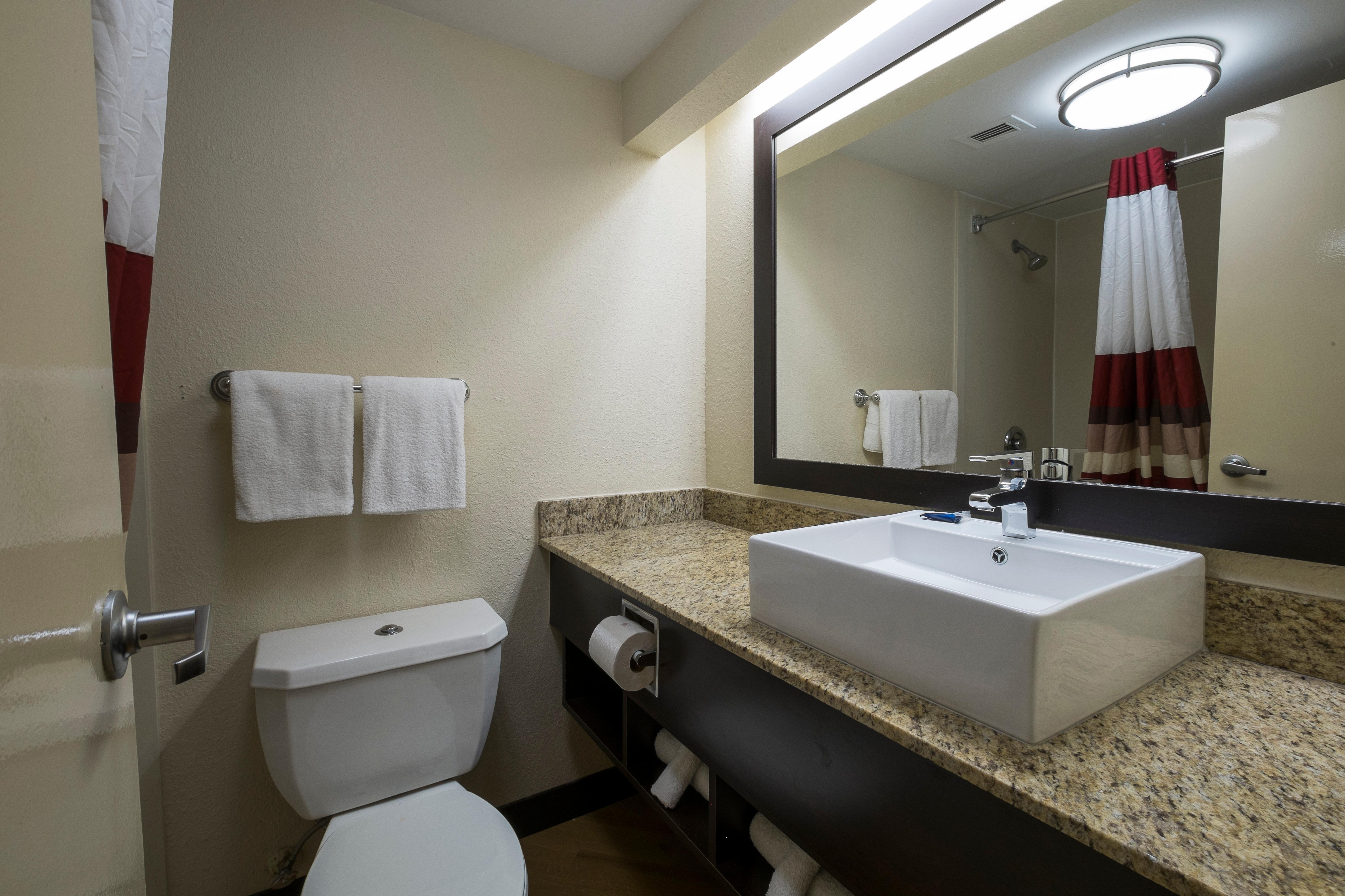 Red Roof Inn Plus+ Houston - Energy Corridor Zewnętrze zdjęcie