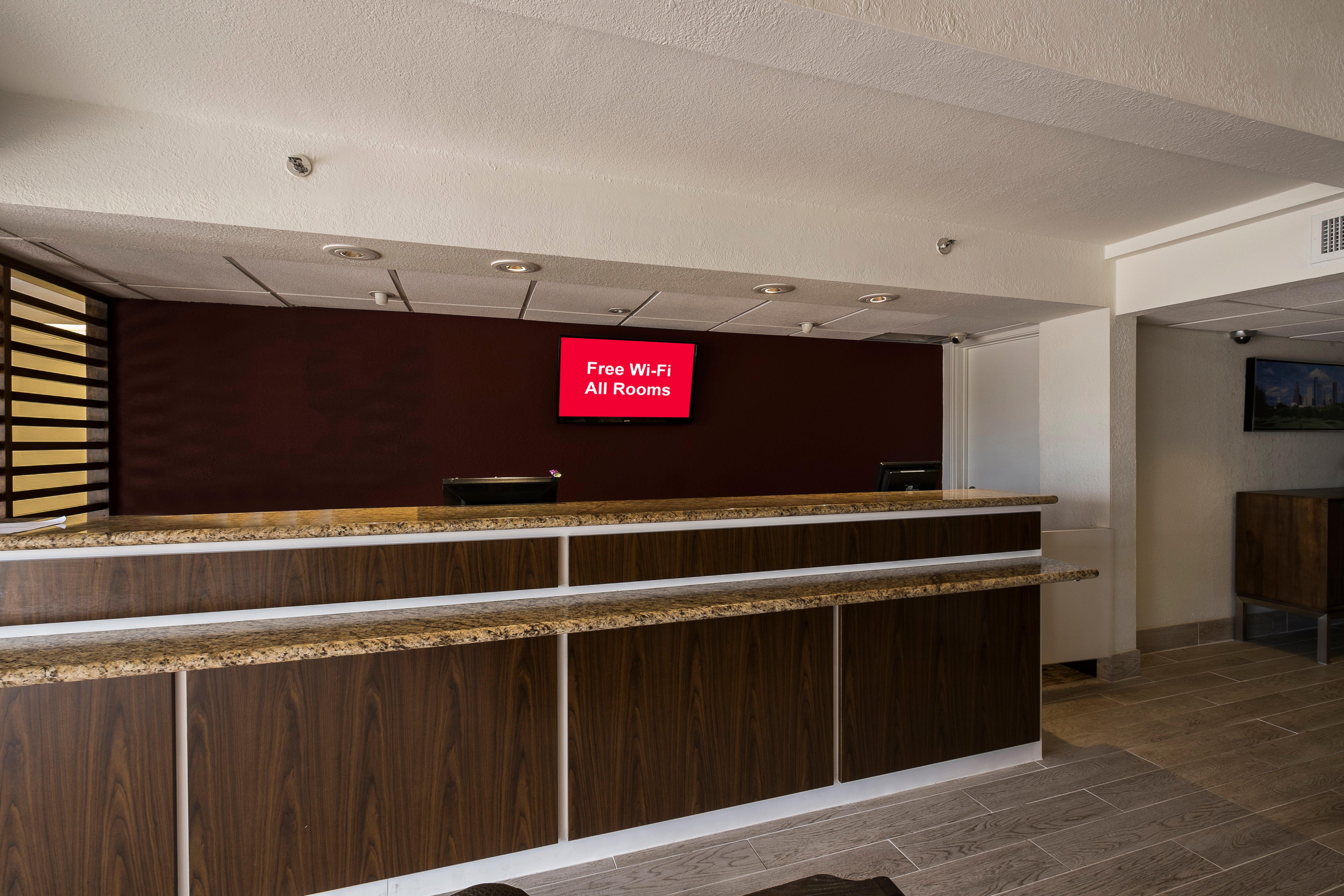 Red Roof Inn Plus+ Houston - Energy Corridor Zewnętrze zdjęcie