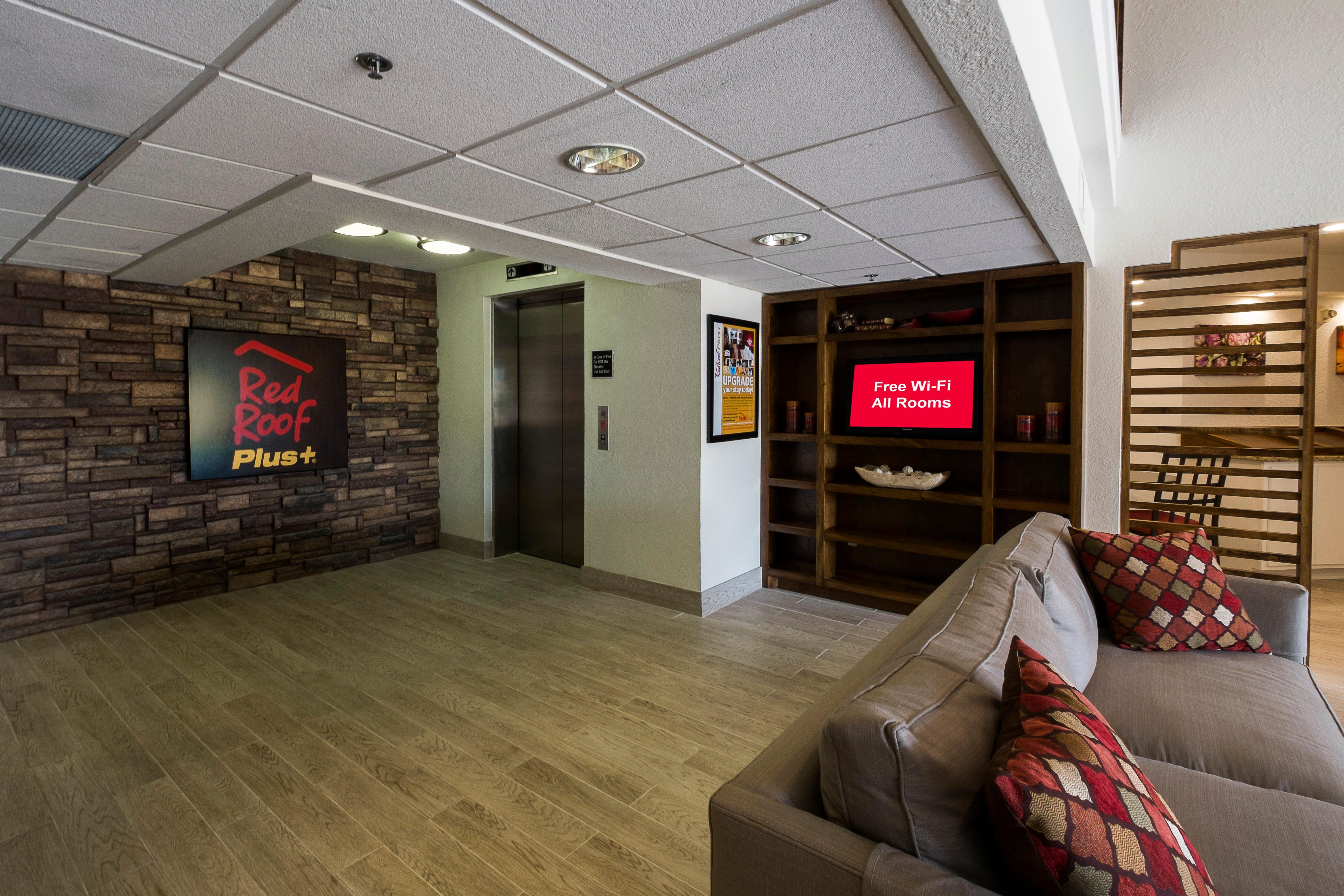 Red Roof Inn Plus+ Houston - Energy Corridor Zewnętrze zdjęcie