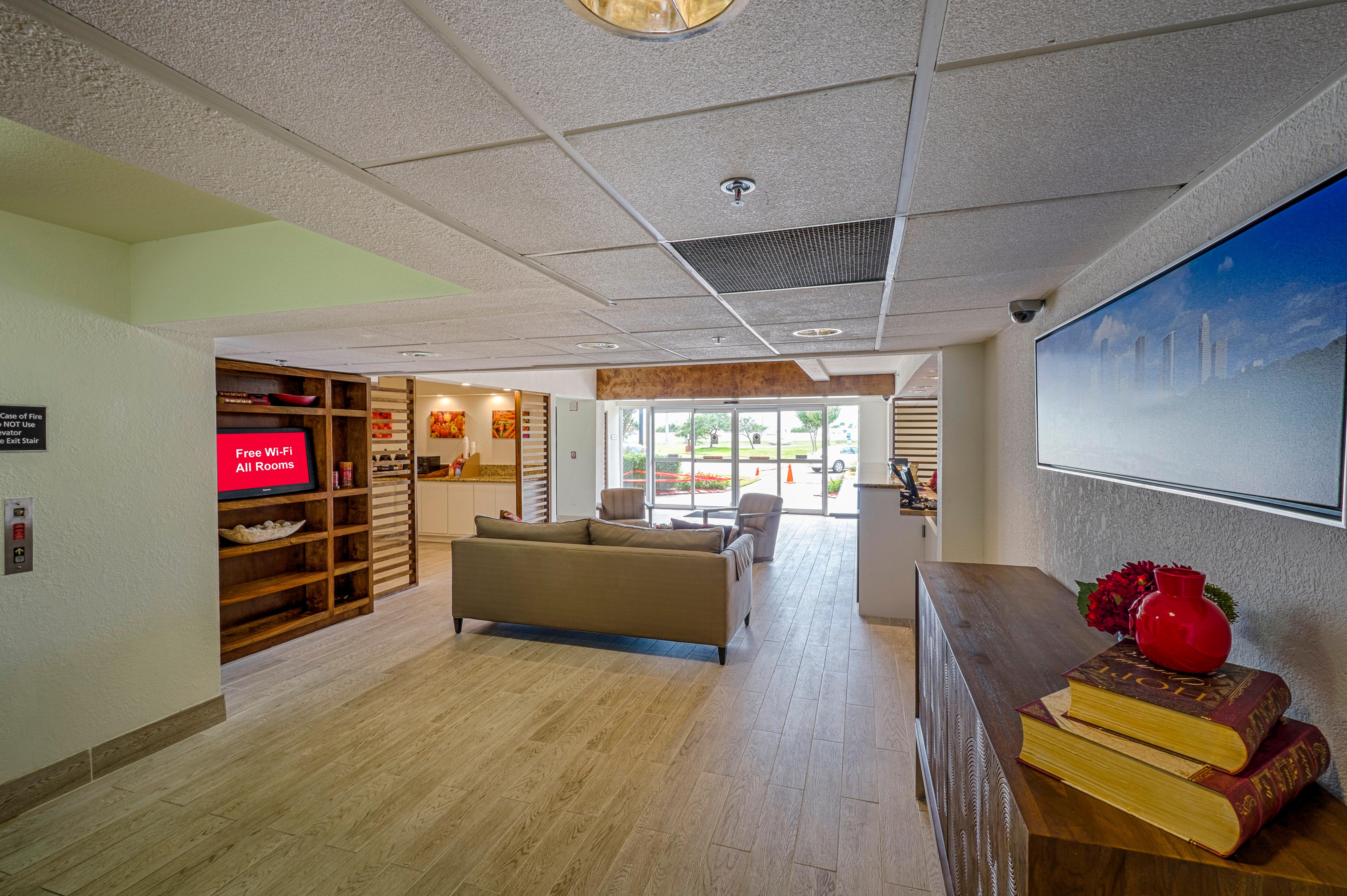 Red Roof Inn Plus+ Houston - Energy Corridor Zewnętrze zdjęcie