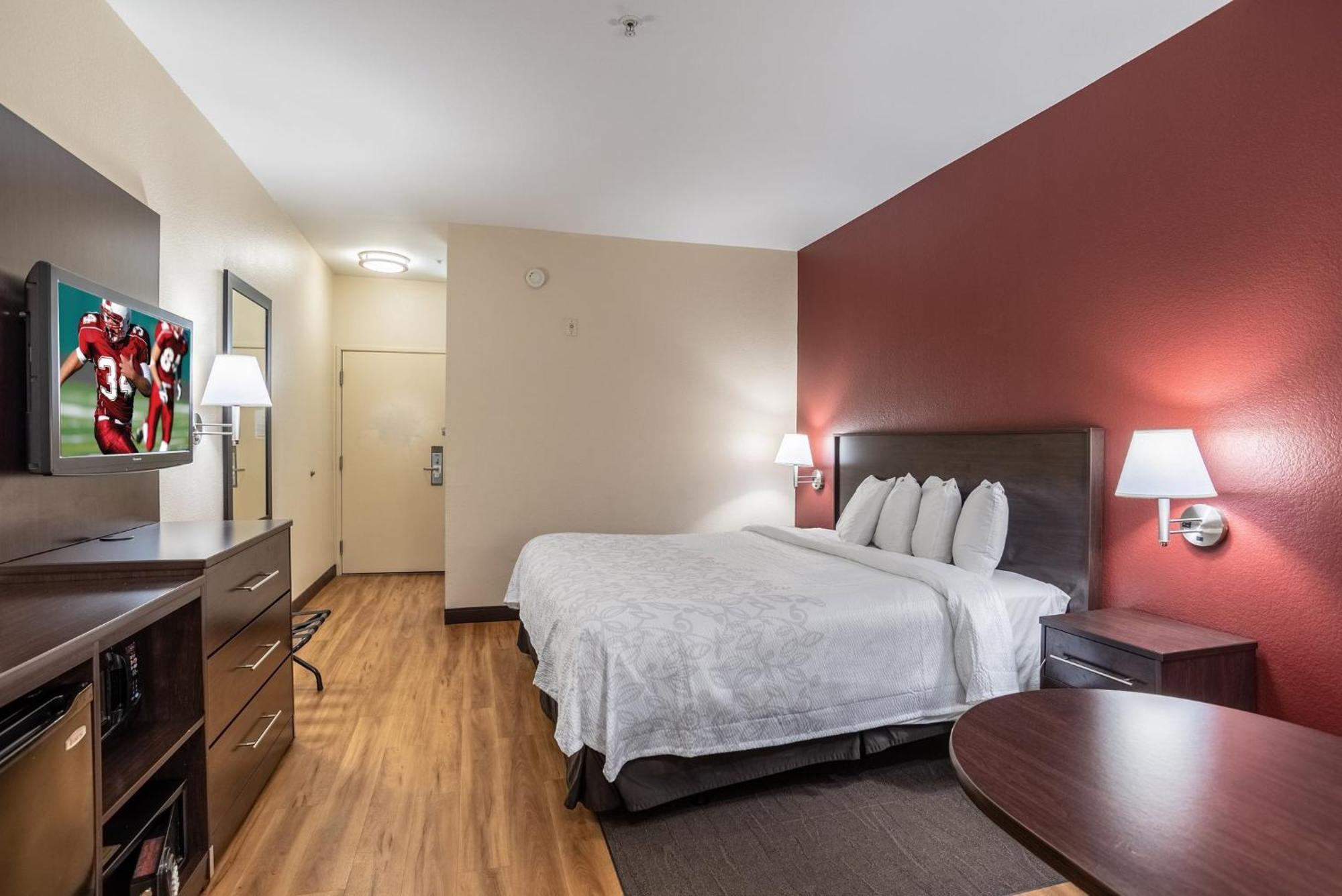 Red Roof Inn Plus+ Houston - Energy Corridor Zewnętrze zdjęcie