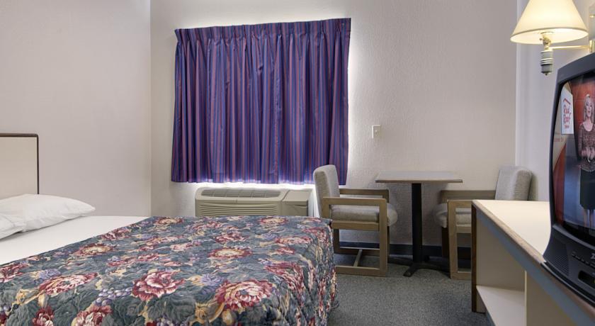 Red Roof Inn Plus+ Houston - Energy Corridor Pokój zdjęcie